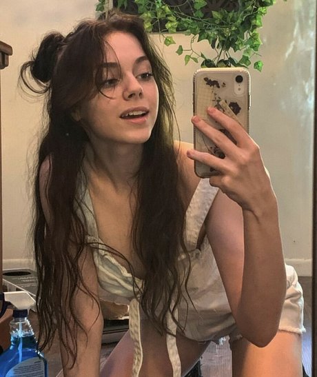 Rosiemx x étoile nue images