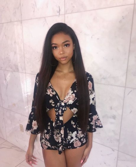 cosplay anal uniquement pour les fans belle chaude image