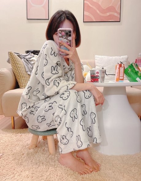 ShuishuiOuO star pornographique images