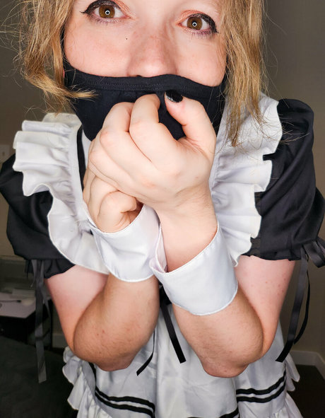 peachiefemboy actrice archive