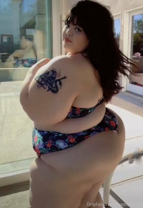 kasstheeblast modèle de haute qualité photos