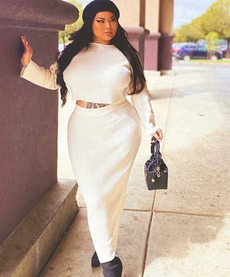 Mizuki Brown actrice érotique image