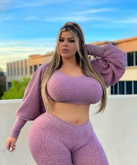 Michelle Mendez actrice hd des photos