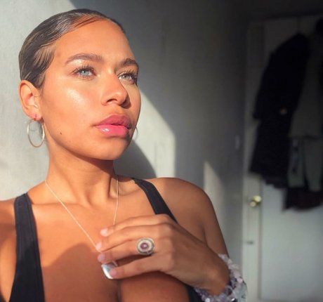 Chanelle Mauricette modèle sympa galerie