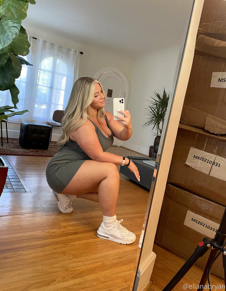 Ellanabryan art de star du porno galeries