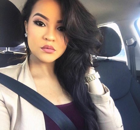 Toni Salina Chee Young star pornographique img