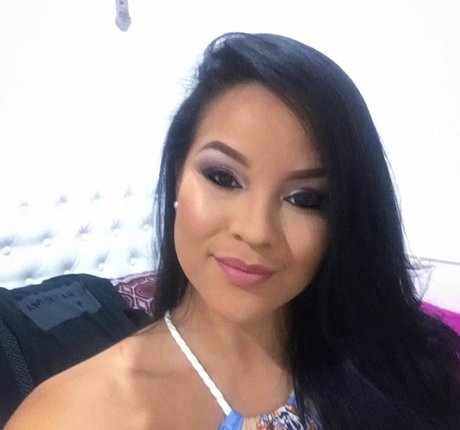 Toni Salina Chee Young meilleure star du porno galerie