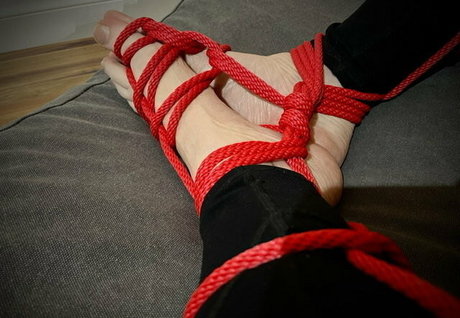 aussiebondagegirl modèle sympa photos