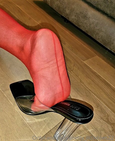 pretty littletoes22 star du porno gratuit image