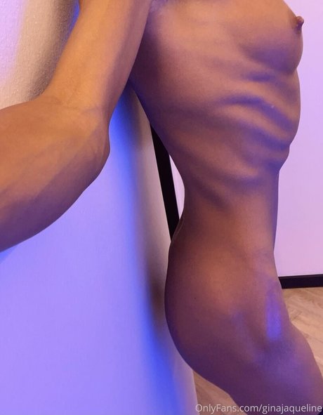 Ginajaqueline belle étoile image