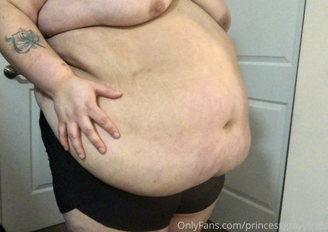 princessgravyfries haut modèle photo