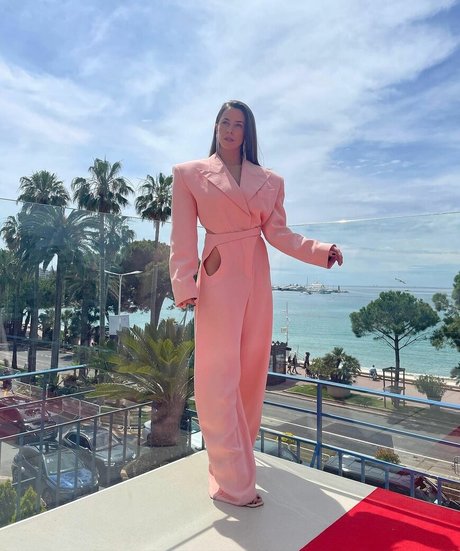 Vanessa Mai star du porno hd photos