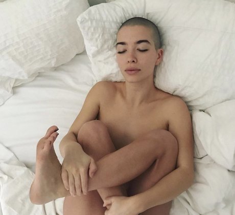 lunettes milf onlyfans assez hd img