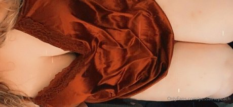 pessathepeach étoile érotique galerie