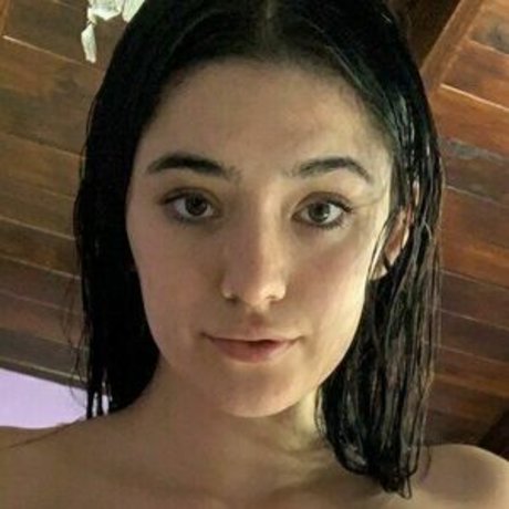 micadeboe actrice libre galerie