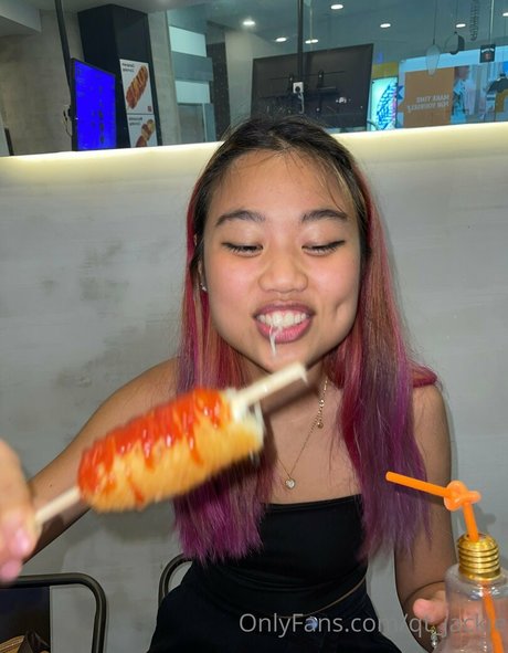 qt jackie actrice de grande qualité img