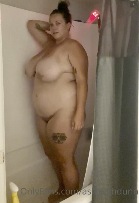 ashleighdunn étoile érotique images