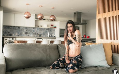 Thaywalli nus de stars du porno galerie