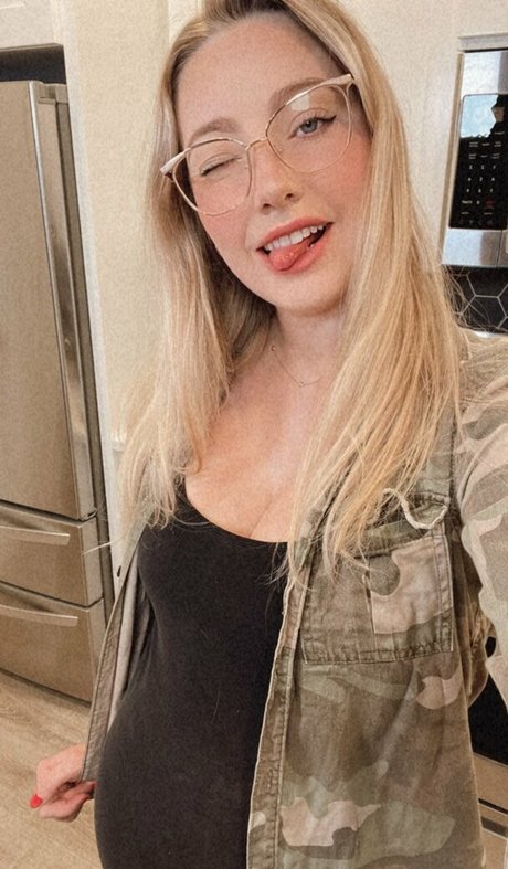 Cannibalqueen beau modèle des photos