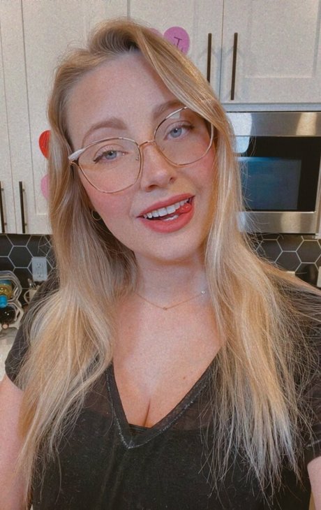 Cannibalqueen étoile sexy galeries