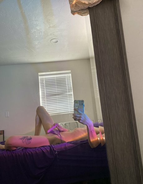 powerfulclit modèle sexy photos