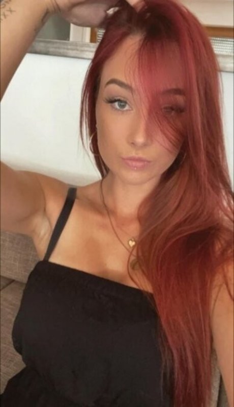 lizzzyfox actrice érotique image