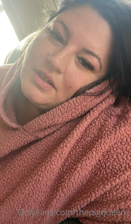 thepigqueenx modèle érotique archive