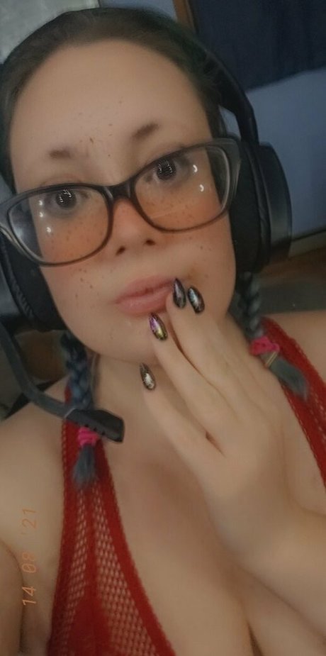 uraltgf modèle pornographique photo