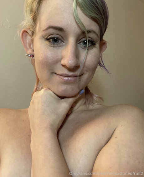 peachesisastonedfruit2 star du porno exclusive collection