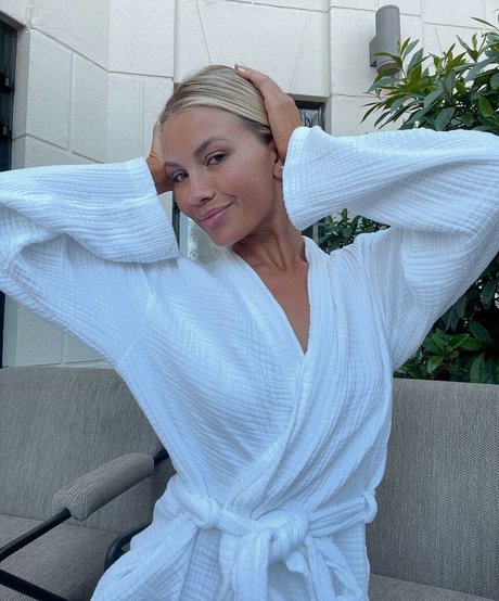 Phoebe Davis modèle chaud collection