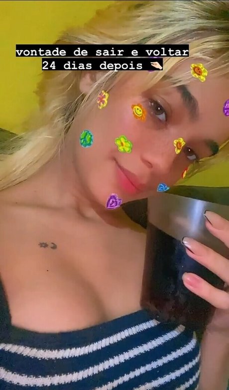 Joyce Santos star du porno chaude archive