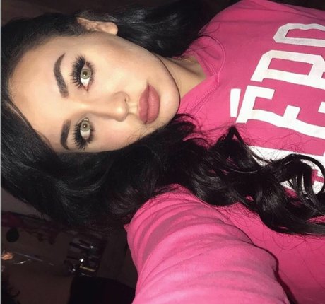 Tana Habibi haut de star du porno collection