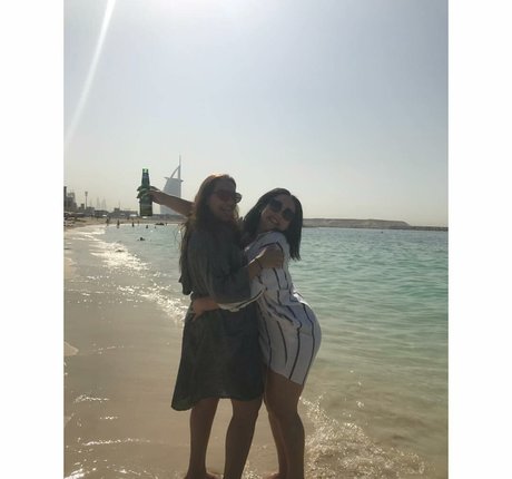 Tana Habibi meilleure star du porno photo