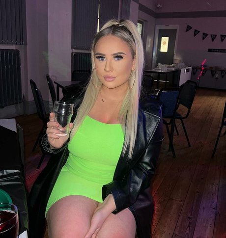 Molly O Shea modèles nus galerie