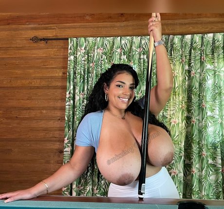 mizzissy star du porno érotique des photos