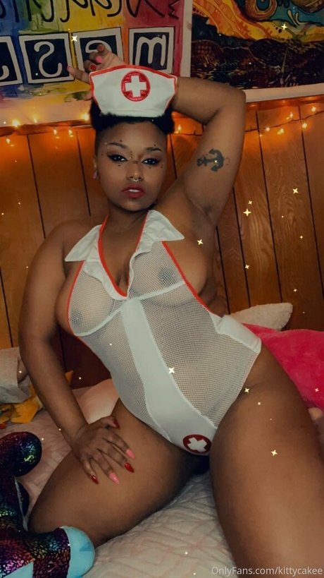 jewel kitten modèle chaud image