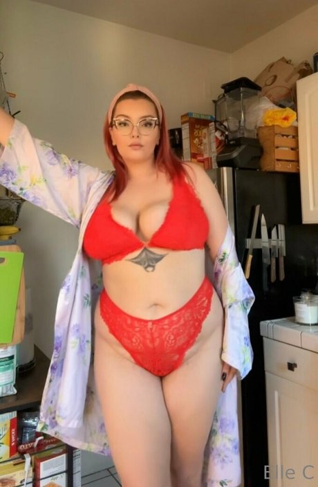 ellecroc actrice adulte photos