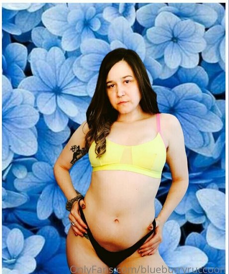 blueburryruccoon actrice porno img
