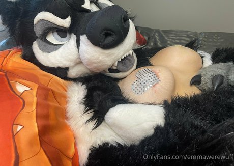 emmawerewuff star du porno de haute qualité photos