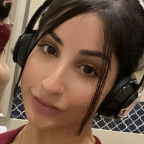 Hinataonig star érotique image