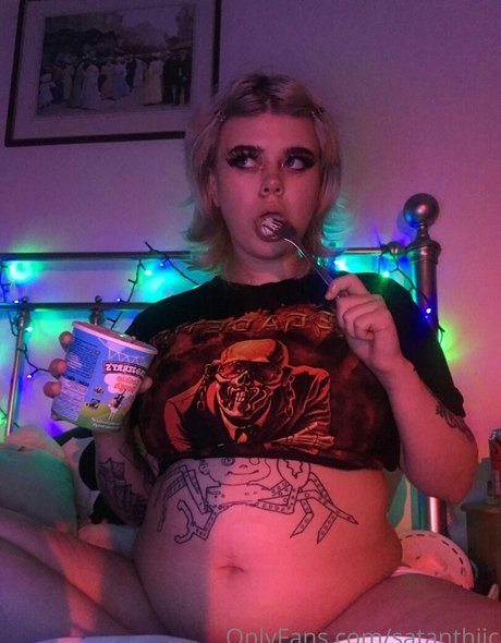 satanthiic modèle de sexe images