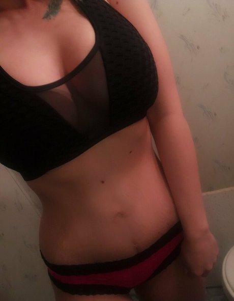 bossjade4ufree étoile érotique image