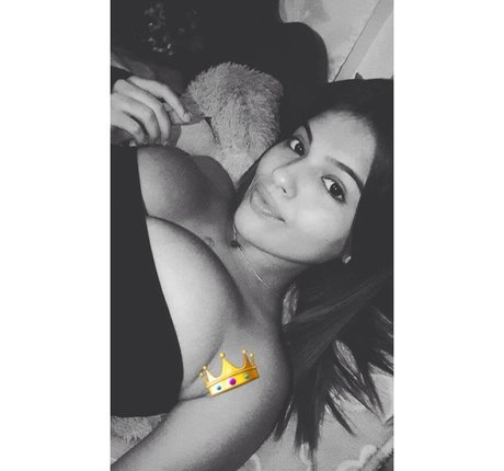 épais onlyfans chaud et sexy image