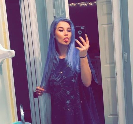 natnevv actrice parfaite galerie