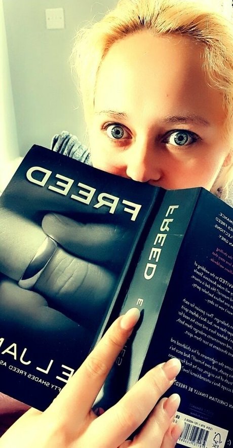 seins naturels onlyfans chaud sympa photo