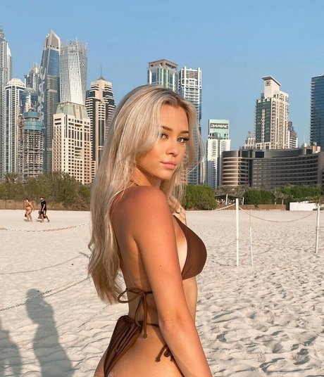 Payton Ramolla star du porno chaude photos