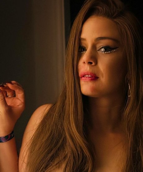 Leandra Leal modèle exclusif galeries