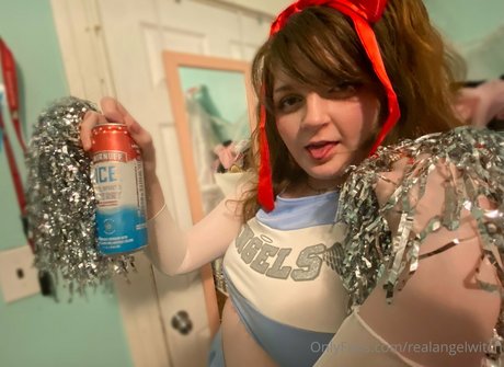 realangelwitch star pornographique galerie