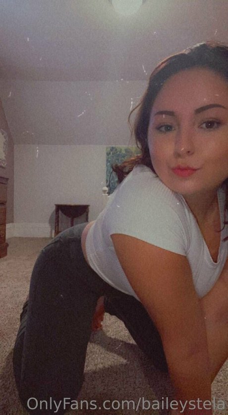 baileystela haut de star du porno images