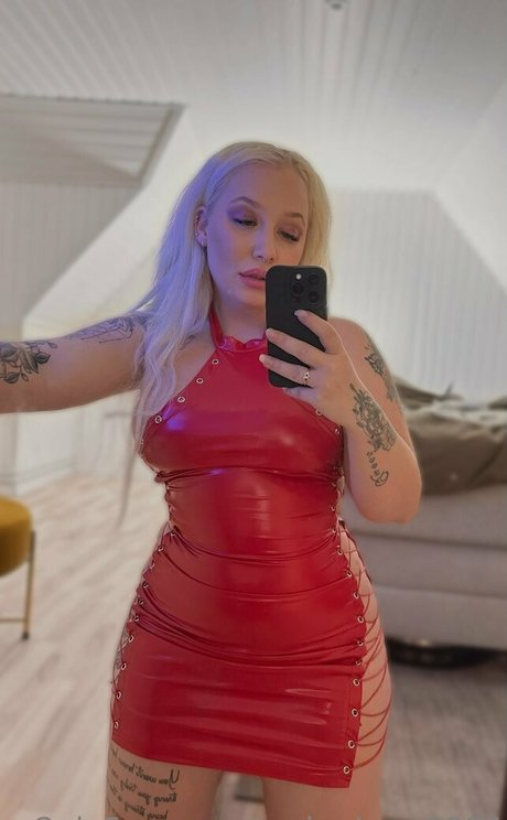 mybodyart1995 modèle de sexe photos